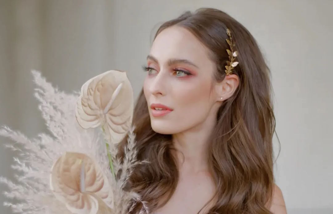 Romantic Bridal Makeup Looks with Soft Pink Tones