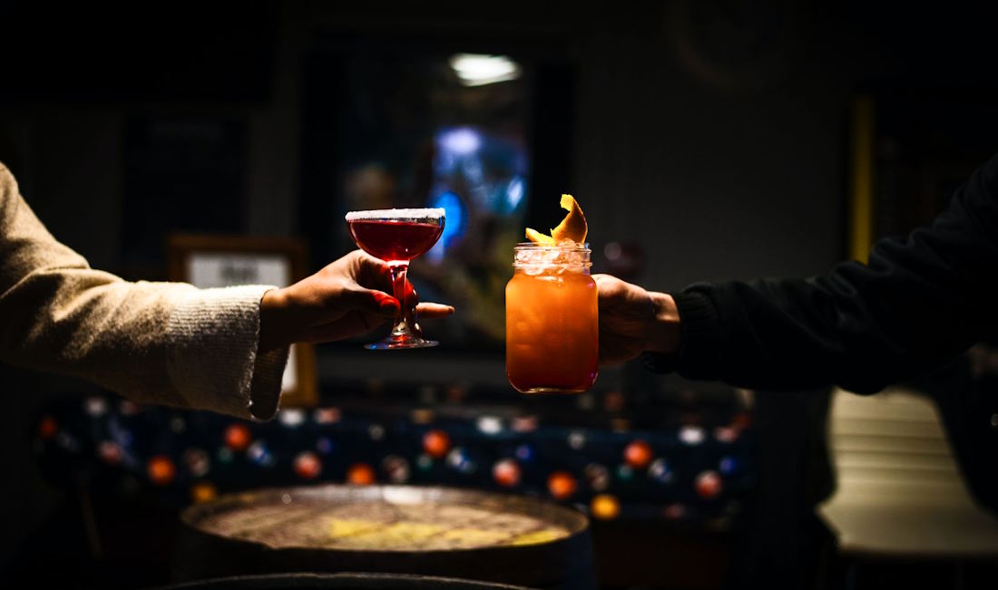 High Roller : Des Cocktails Signatures pour Attirer la Chance